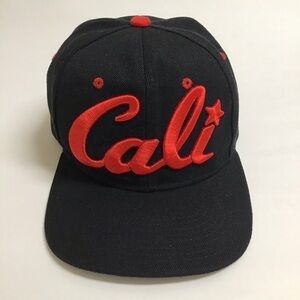 California Cali Hat Star Logo SnapBack Baseball Cap Black Red Embroidery Bear CA